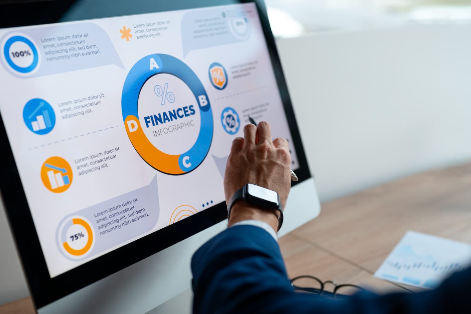Finance Advisor